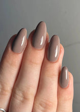 Charger l'image dans la galerie, Marron glacé - Vernis Semi Permanent n°39
