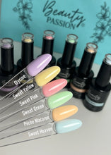 Charger l'image dans la galerie, Sweet Green - Vernis Semi Permanent n°59
