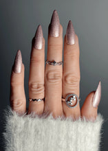 Charger l'image dans la galerie, vernis semi permanent nacre rosé - Beauty Passion