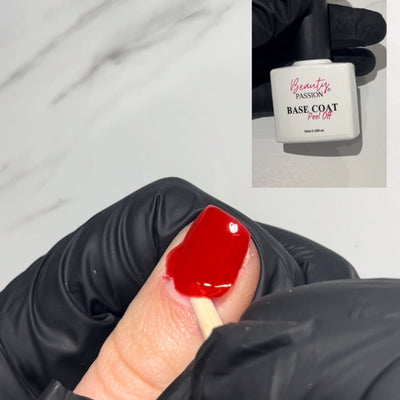Base Coat Peel Off : Pose et dépose facile du Vernis semi-permanent