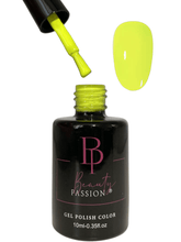 Charger l&#39;image dans la galerie, Vernis semi permanent jaune fluo
