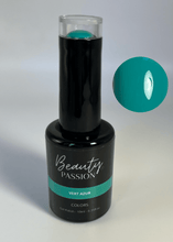 Charger l&#39;image dans la galerie, Vernis Semi Permanent - Vert Azur - Beauty Passion
