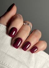 Charger l&#39;image dans la galerie, Prune Élégance - Vernis semi permanent
