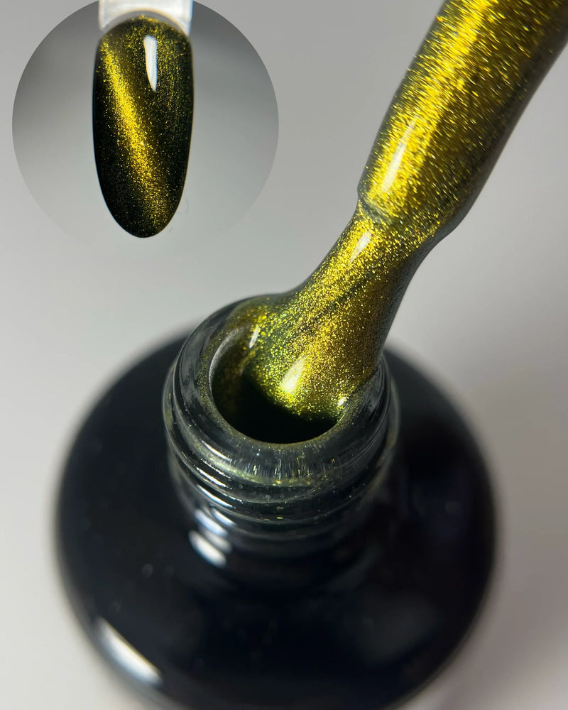 Vernis cat eyes doré