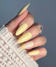Charger l'image dans la galerie, manucure printemps
