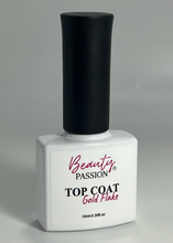 Charger l'image dans la galerie, Flacon de Top Coat Gold Flakes ouvert laissant apparaître le pinceau et la texture transparente parsemée d'éclats de feuilles d'or véritables.
