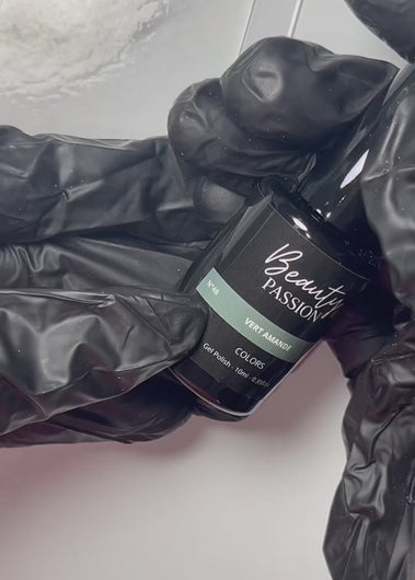 vernis vert amande