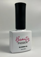 Charger l'image dans la galerie, Étapes nail art tortoise avec kit complet vernis semi permanent et effet marbré naturel
