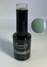 Charger l&#39;image dans la galerie, Vernis semi permanent - Vert Amande - Beauty Passion
