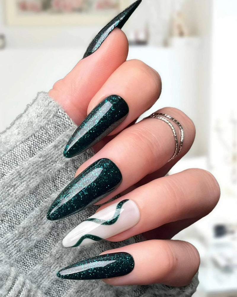 Green Galaxy - Vernis Semi-Permanent - Beauty Passion